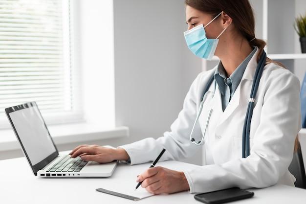 Онлайн-обучение для врача без отрыва от работы
