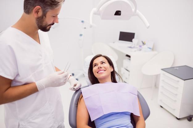 Лазер призван снизить боль при лечении зубов: ортодонтия — не исключение